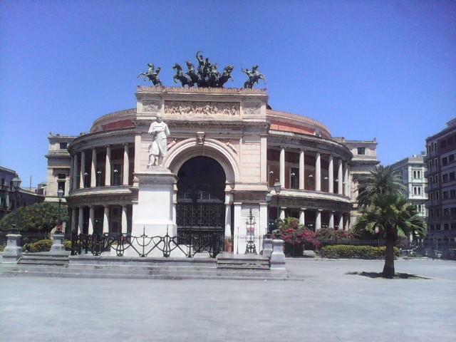 ホテルPalermo Centrale Hi エクステリア 写真